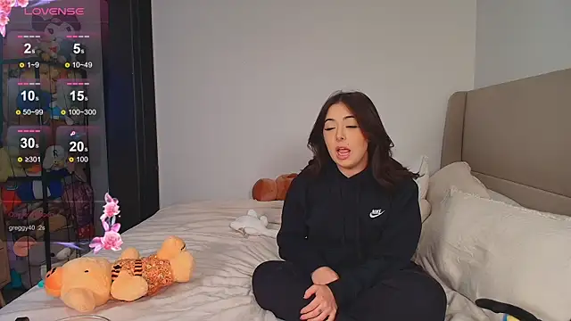 LiloshRoxy online show from 10.29.25