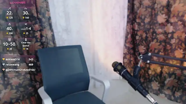 Snapshot of cat-lady-6688 chatting on 03.06.25 cat-lady-6688 online show from 03.06.25