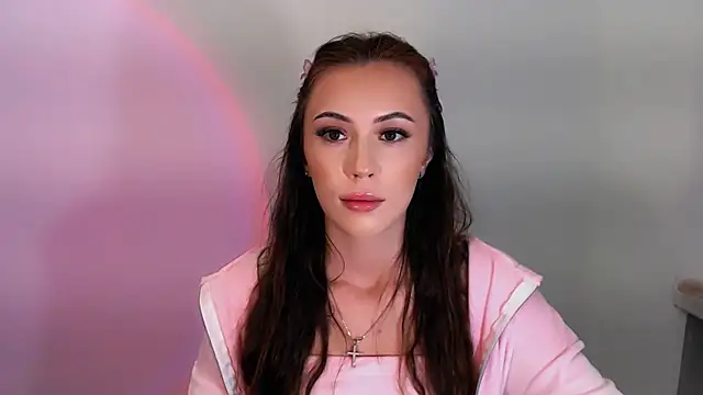 Nikonara Love online show from 11.16.25