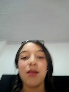 Briannasweeth17 online show from 03.19.25