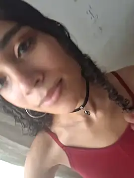 Snapshot of novinhatransexy chatting on 02.25.25 novinhatransexy online show from 02.25.25