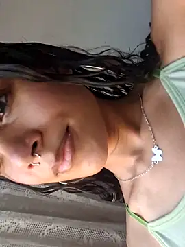 Snapshot of novinhatransexy chatting on 12.05.25 novinhatransexy online show from 12.05.25