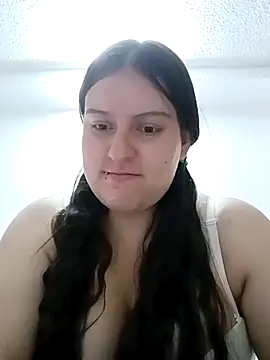 Snapshot of ary-cooper chatting on 02.26.25 ary-cooper online show from 02.26.25