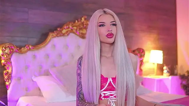 Juicy Jessye online show from 03.18.25