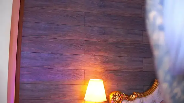 Juicy Jessye online show from 03.06.26