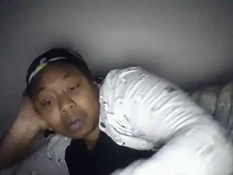 angeliquebelcali online show from 02.21.25