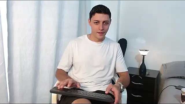 Frank Millers online show from 04.08.26