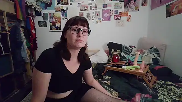 AdorahB3ll3 online show from 03.03.25