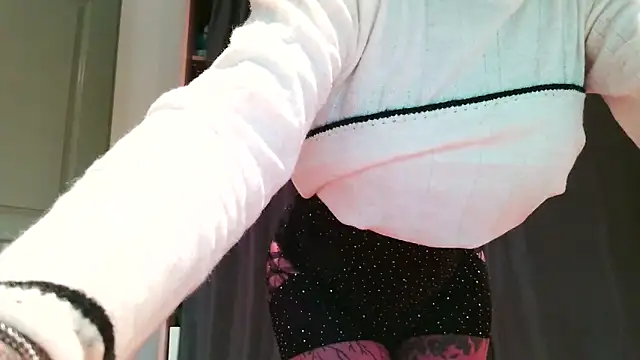 Snapshot of serena__vedette chatting on 03.30.26 serena vedette online show from 03.30.26