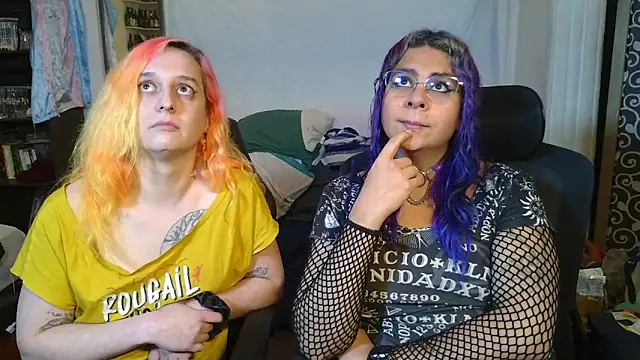 Snapshot of Evelan420 chatting on 02.03.26 Evelan420 online show from 02.03.26