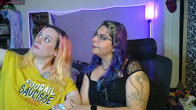 Snapshot of Evelan420 chatting on 03.23.26 Evelan420 online show from 03.23.26