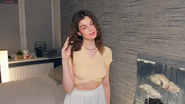 FloraDobb online show from 03.07.25