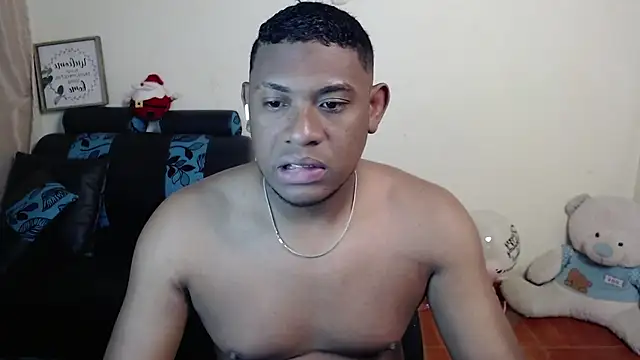 Snapshot of Therocablack chatting on 03.17.25 Therocablack online show from 03.17.25