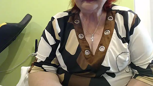 Snapshot of DeniseeRosea chatting on 05.29.26 DeniseeRosea online show from 05.29.26