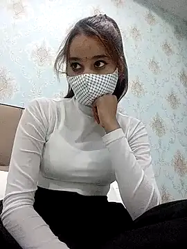 College Girl-M online show from 01.28.25