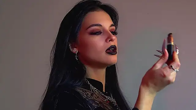 BeverlyMost online show from 11.11.25