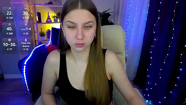 Snapshot of AureliaBliss_ chatting on 02.25.25 AureliaBliss online show from 02.25.25