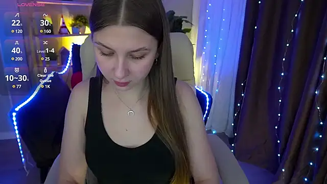 Snapshot of AureliaBliss_ chatting on 03.04.25 AureliaBliss online show from 03.04.25