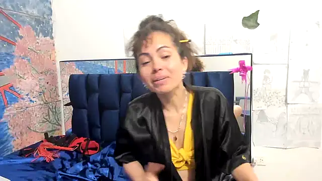 ShairaMarss online show from 09.27.25