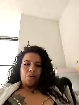 Snapshot of Ariana-07 chatting on 01.26.25 Ariana-07 online show from 01.26.25