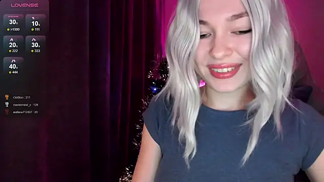 Ohmy Nora  online show from 02.05.25