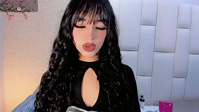 Angeles Busst online show from 01.10.26