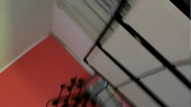 alaia greyy online show from 04.14.26