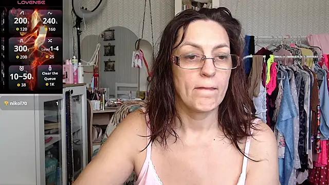 Soffya Soy online show from 03.15.26