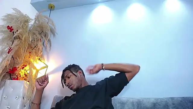 xxxhotbbc online show from 01.31.25