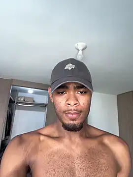 Snapshot of Fer_montanna chatting on 06.18.26 Fer montanna online show from 06.18.26