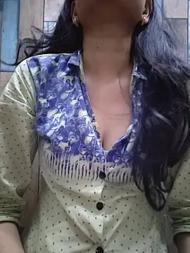 Snapshot of cute_IndianBabe chatting on 07.05.26 cute IndianBabe online show from 07.05.26
