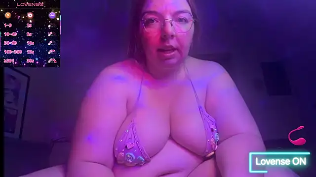 curvycate127 online show from 08.04.26