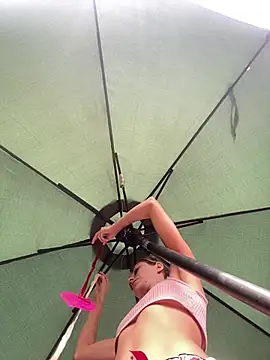 Snapshot of White_Lu chatting on 02.12.26 White Lu online show from 02.12.26