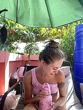 Snapshot of White_Lu chatting on 02.20.26 White Lu online show from 02.20.26