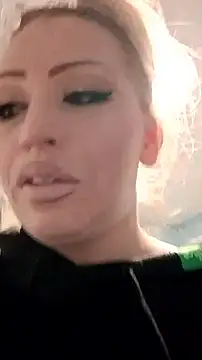 Snapshot of barbieinbondage7 chatting on 06.19.26 barbieinbondage7 online show from 06.19.26
