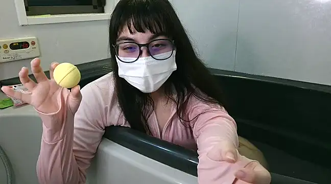 Snapshot of Sisi_cute chatting on 02.10.25 Sisi cute online show from 02.10.25