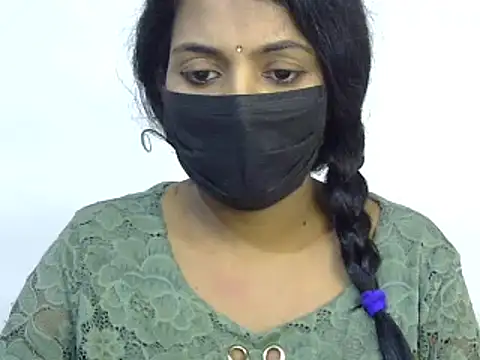 Snapshot of Reddy_Trisha chatting on 01.25.25 Reddy Trisha online show from 01.25.25