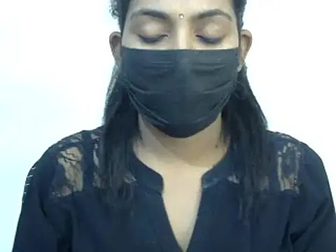 Snapshot of Reddy_Trisha chatting on 02.05.25 Reddy Trisha online show from 02.05.25