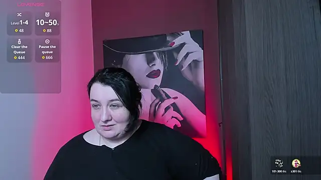 QueenOfHaze online show from 04.16.26