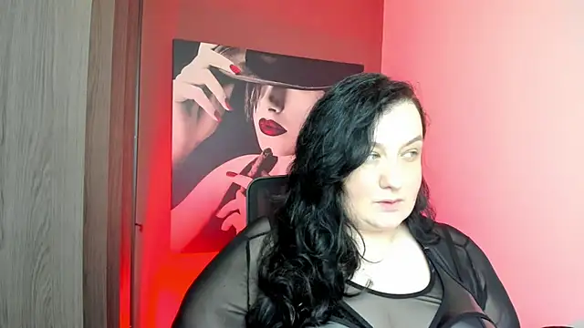Snapshot of QueenOfHaze chatting on 07.17.26 QueenOfHaze online show from 07.17.26