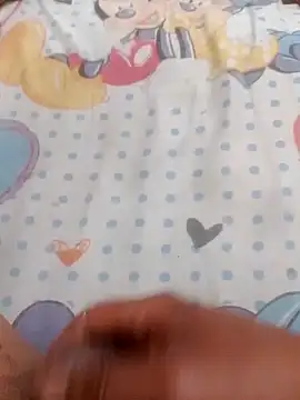 mhmia online show from 12.15.25