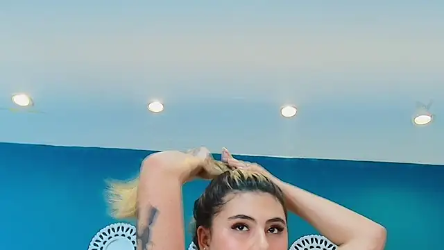 MeganCrow online show from 02.25.25