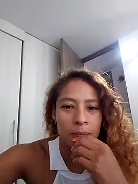 Zoedaniels online show from 02.27.25