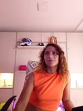 Zoedaniels online show from 02.28.25