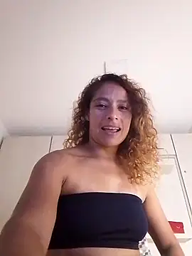 Zoedaniels online show from 03.13.25