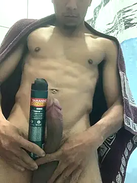 Magrinhoo051 online show from 10.01.25