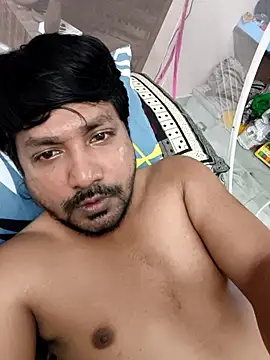 Snapshot of PARTHI012025 chatting on 04.03.26 PARTHI012025 online show from 04.03.26