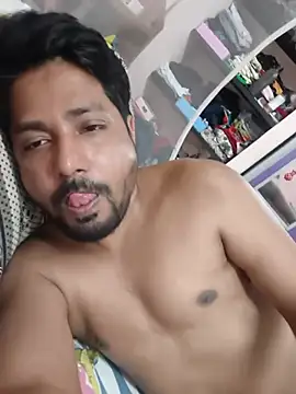 Snapshot of PARTHI012025 chatting on 05.13.26 PARTHI012025 online show from 05.13.26