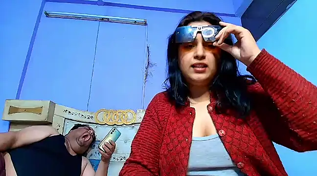 Sophia James online show from 02.20.25