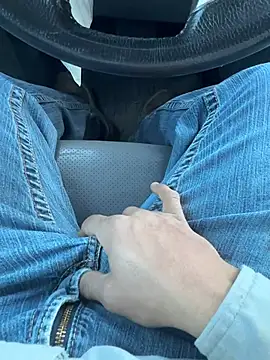 luiriv04 online show from 01.23.25